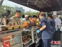 更需沉视菜品、营销和办事的创 